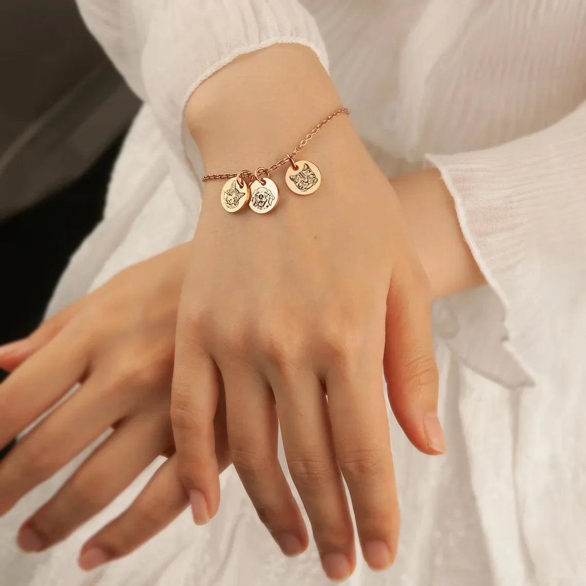 pets : CharmFur | Een bewijs van een tijdloze band en gekoesterde momenten met je huisdier in Roségoud van Pantino