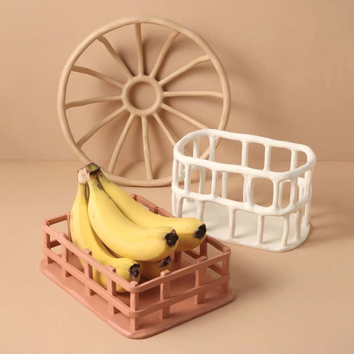 home & garden : Artistieke Resin Fruitschaal met Elegant Ontwerp in van Pantinoshop