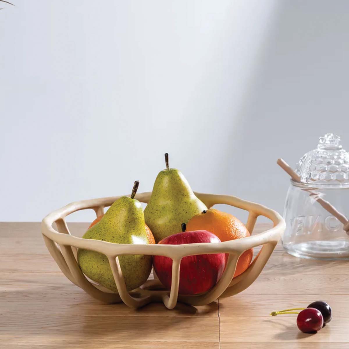 home & garden : Artistieke Resin Fruitschaal met Elegant Ontwerp in van Pantinoshop