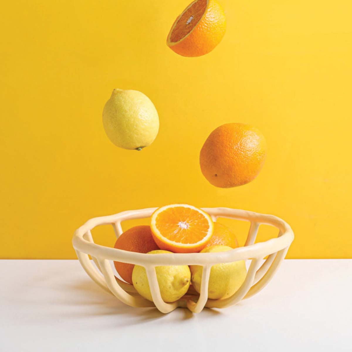 home & garden : Artistieke Resin Fruitschaal met Elegant Ontwerp in van Pantinoshop