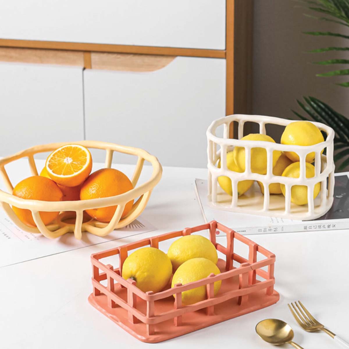 home & garden : Artistieke Resin Fruitschaal met Elegant Ontwerp in van Pantinoshop
