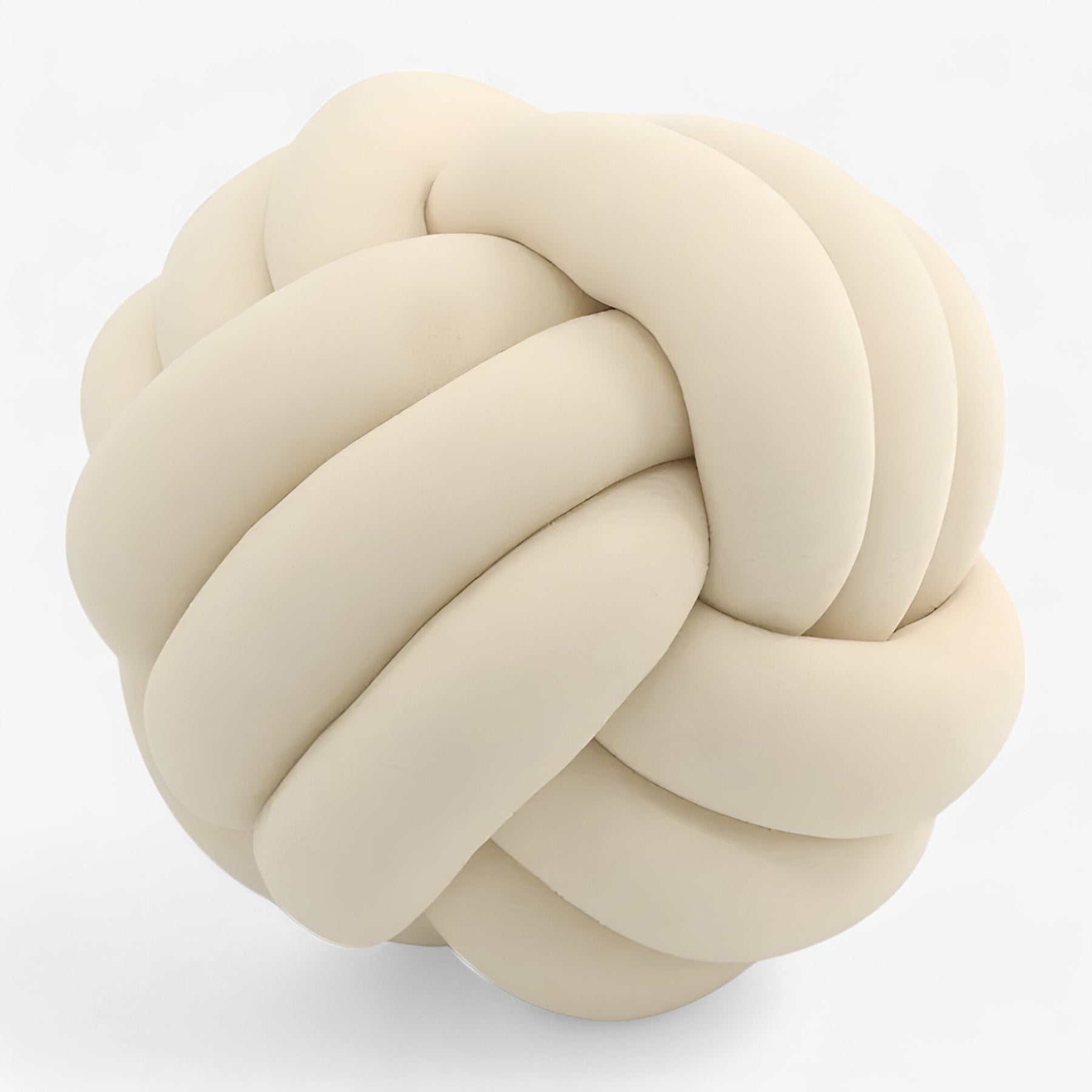 home & garden : Ellie | Ronde Knoop Kussen - Knus en Decoratief in Beige van Pantino