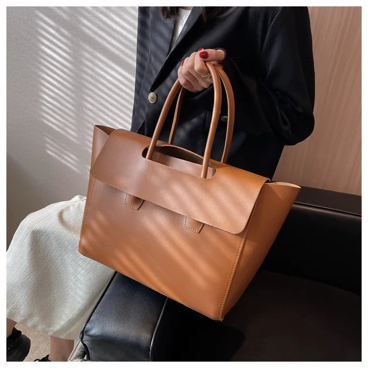 bags : The Modern Muse Tote in van Pantino