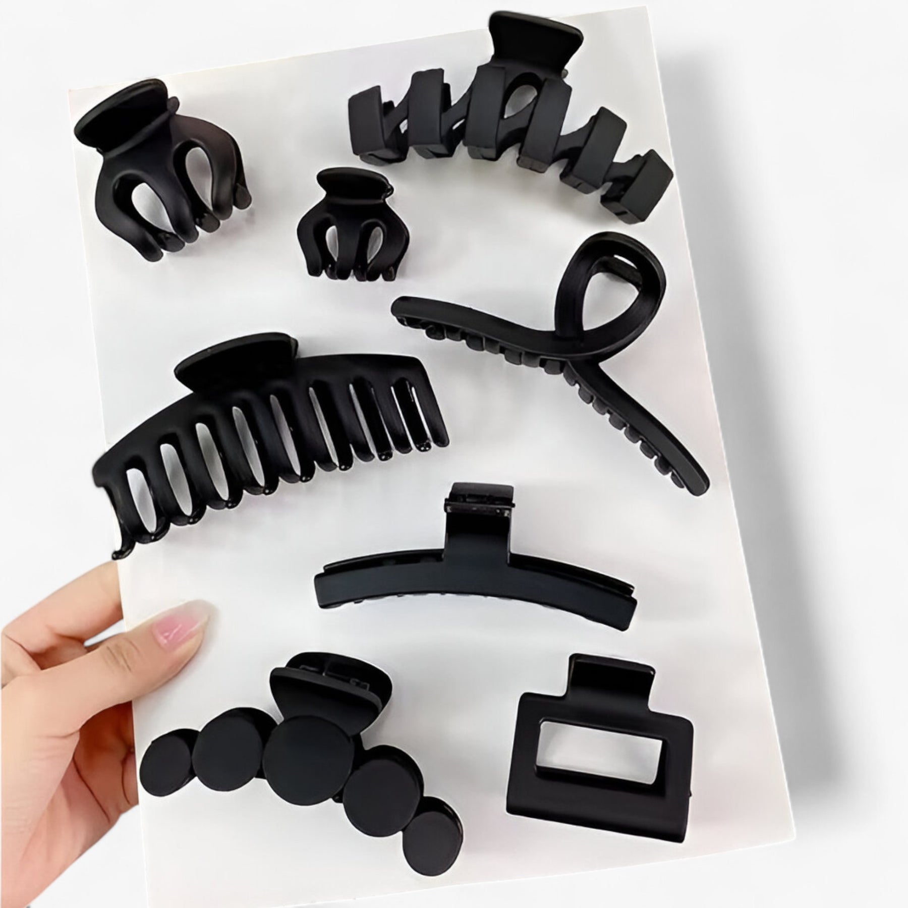 accessories : Isabella | Set van 8 Stijlvolle Haarspelden in zwart van Pantinoshop