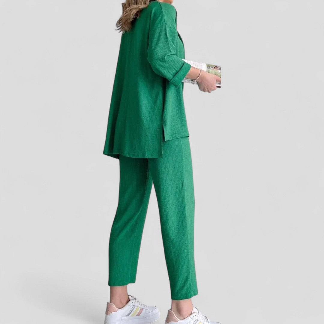 Women Set : Claudia | Vrouwen Casual Zomer Set met Blouse en Broek in van Pantino