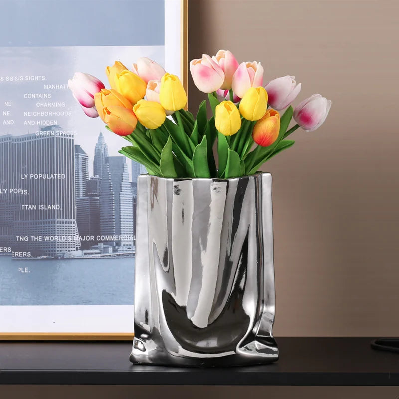home & garden : Mirage - Elegante Silberne Reflektierende Vase in van Pantino