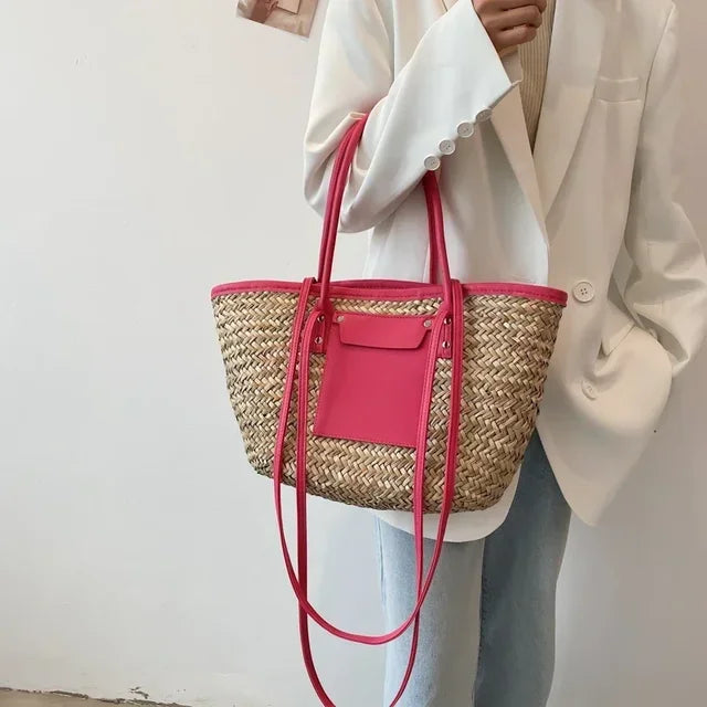 bags : JOHANNA - Grote zomerse handgemaakte strandtas voor vrouwen in Rode roos 46x13.5x25cm van Pantino