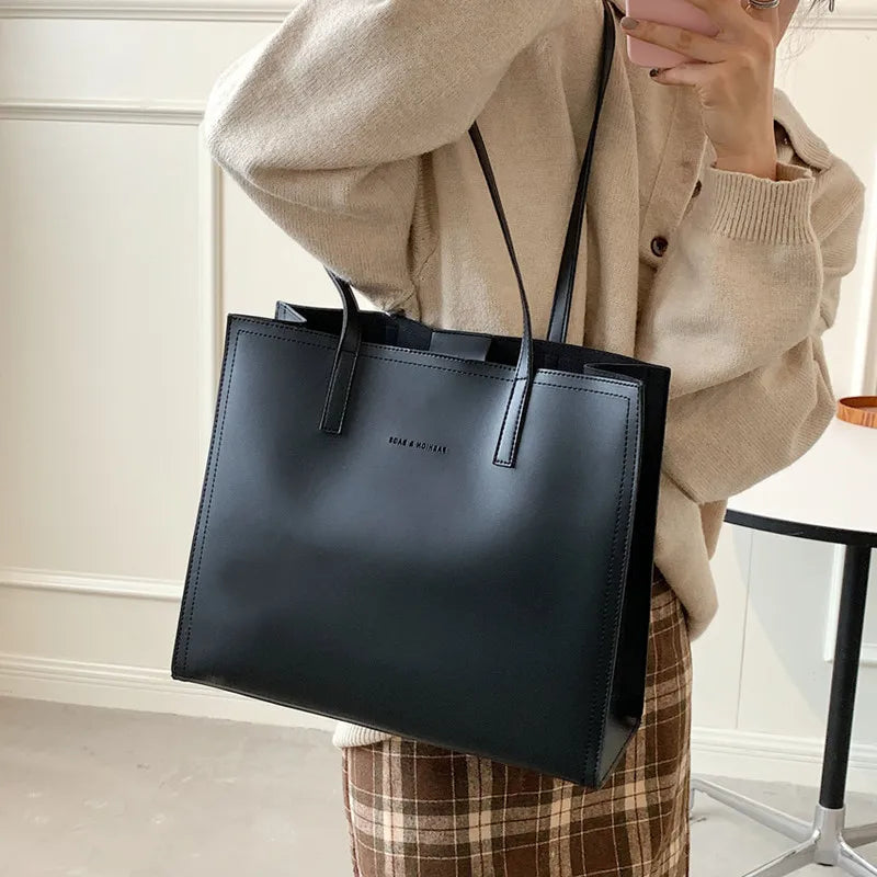 bags : Jessie - Elegante Trendy Schoudertas in van Pantino