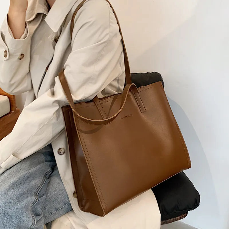 bags : Jessie - Elegante Trendy Schoudertas in van Pantino