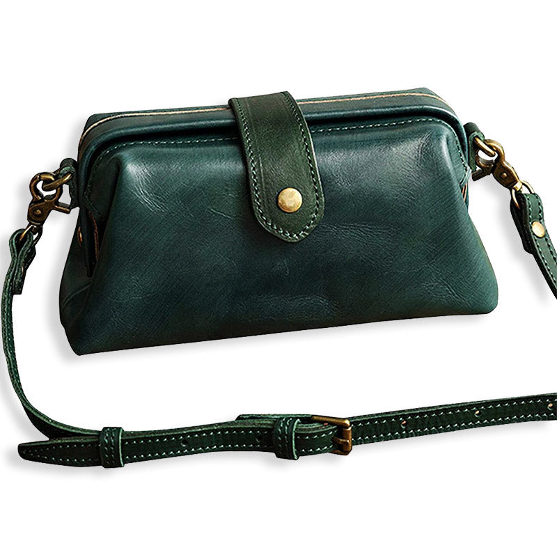 bags : Premium Leather Bag™ in Groen van Pantino