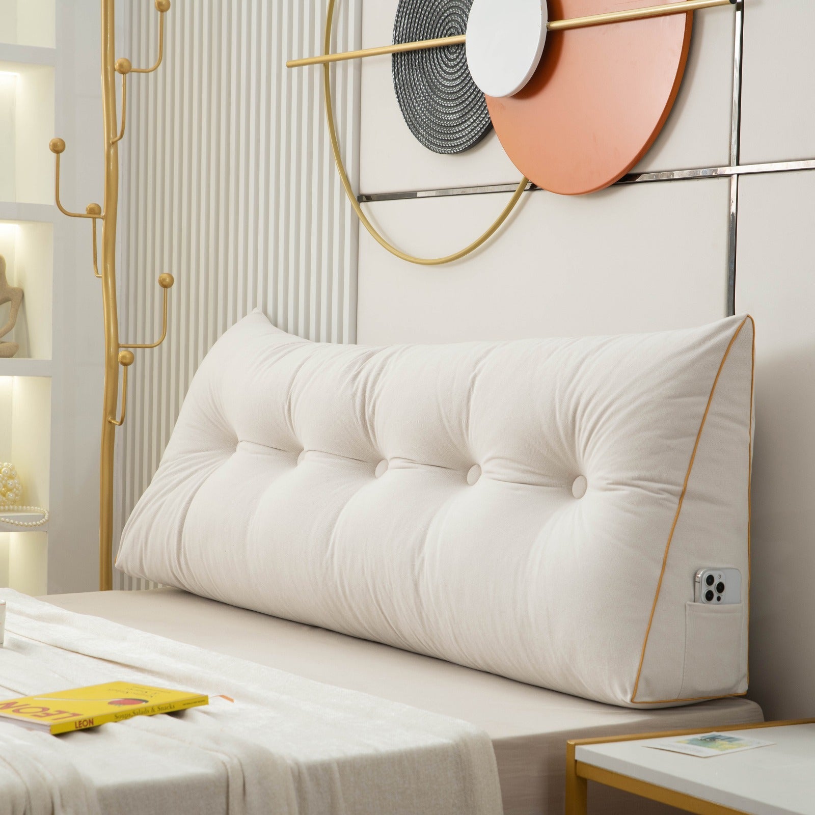 Luxe Chic™ – Ergonomisch Wigkussen voor Ultiem Comfort- €25 : Luxe Chic™ – Ergonomisch Wigkussen voor Ultiem Comfort in Wit van Pantinoshop