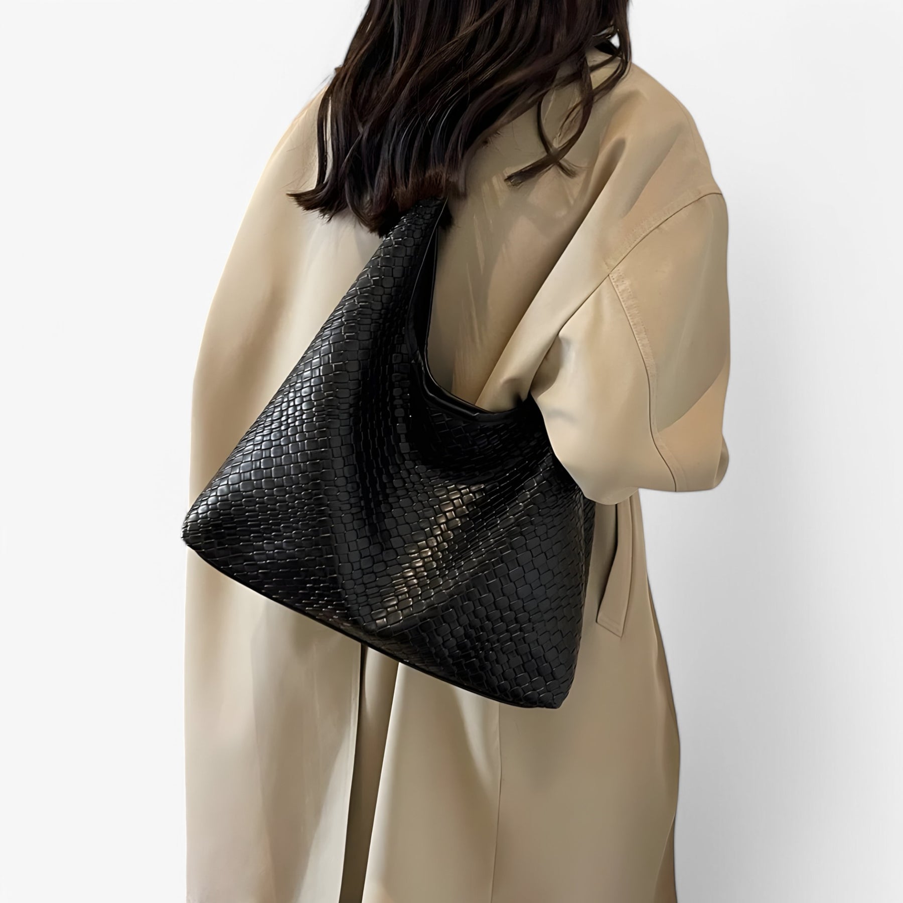 bags : RENATE - Dames Veelzijdige Zachte Leren Schoudertas met Geweven Hobo-Design in van Pantino