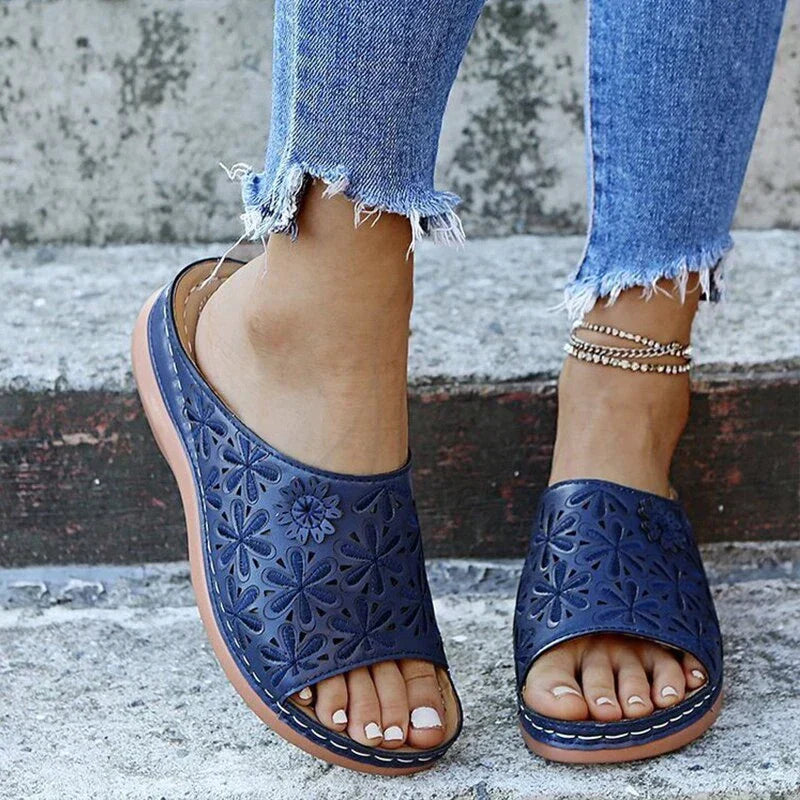 men's fashion : Amy | Dames Medische Sandalen - Verbeterd Comfort en Ondersteuning voor Dagelijks Gebruik in Blauw van Pantino