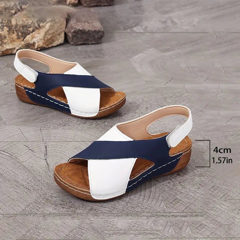men's fashion : Luna | Minimalistische Scandinavische Sandalen - Perfect voor Dames die van Een Eenvoudig en Modebewust Design Houden in Blauw van Pantino