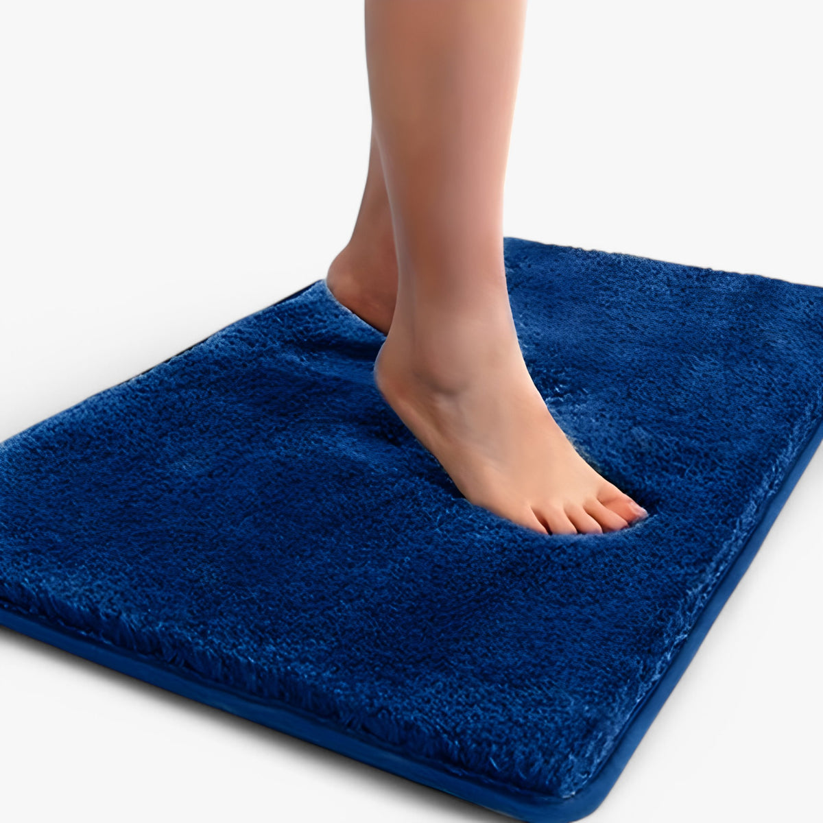 home & garden : Lonneke | Zachte verdikte badmat | Absorberend & antislip in Donkerblauw van Pantino