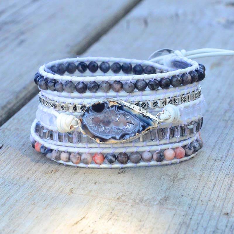 accessories : Magische Labradoriet & Druzy Kristal Gevlochten Armband in van Pantino