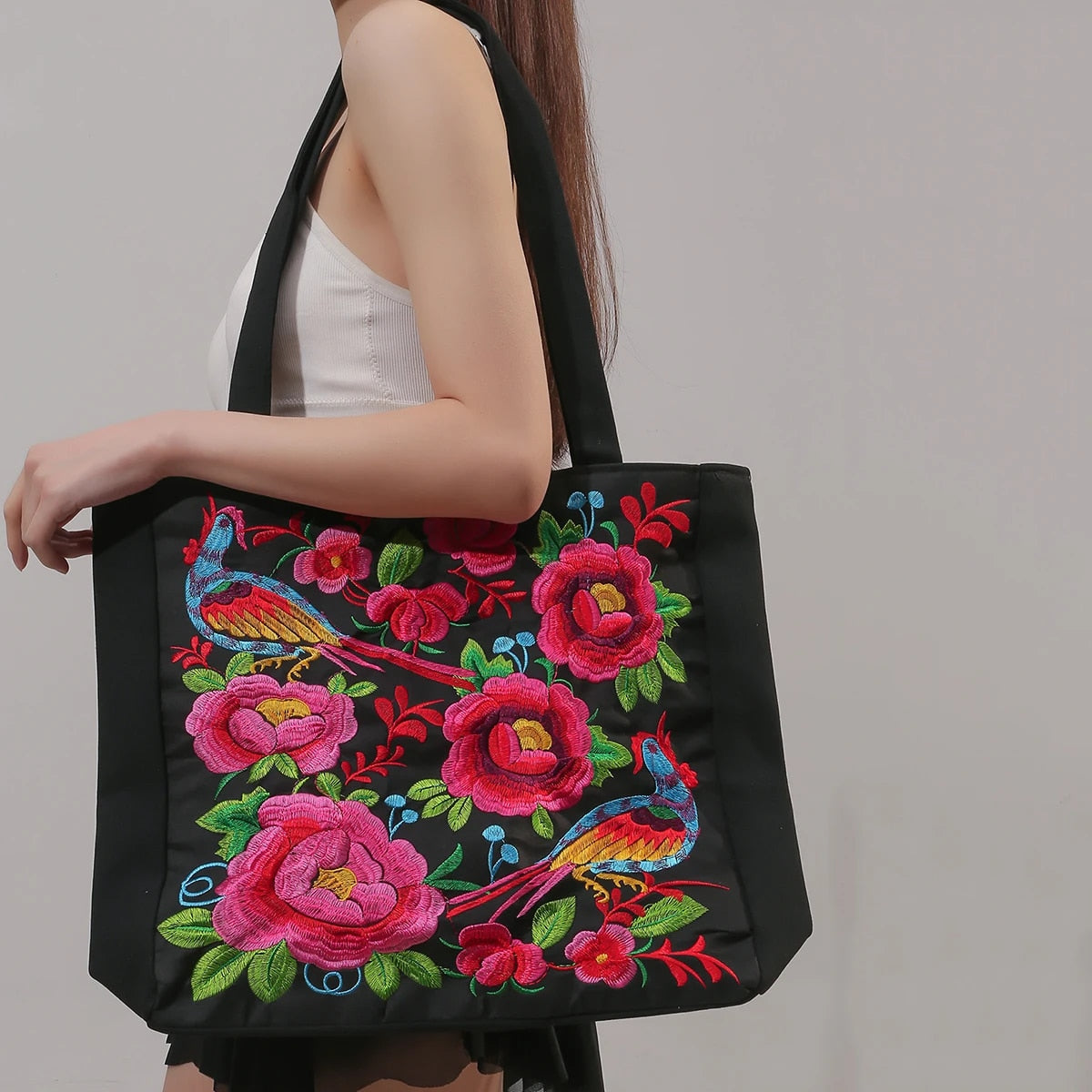 bags : Fenja - Praktische draagtas in Roze van Pantino