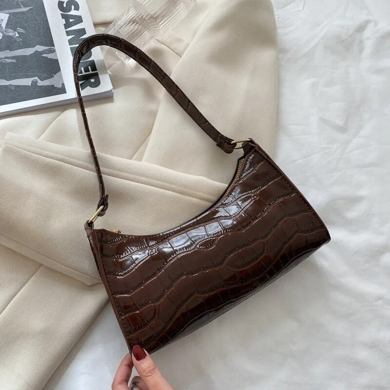 bags : Merve - Prachtige schoudertas in Bruin van Pantino