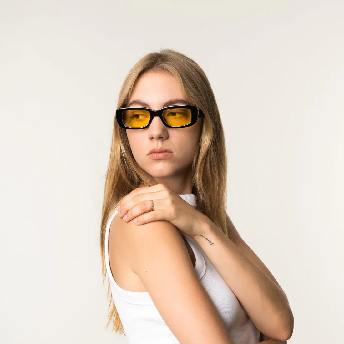 accessories : Sunglasses UV400 in C3Black-Yellow van Pantino