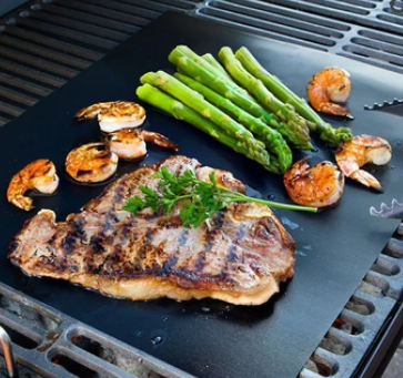 outdoor equipment : BakGrill - Barbecuemat voor grillen en bakken in van Pantino
