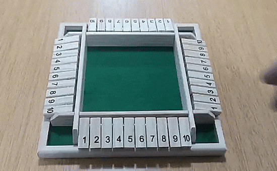 other : MathFlaps - 4 Spelers - Dobbelspel - Drankspel in van Pantino