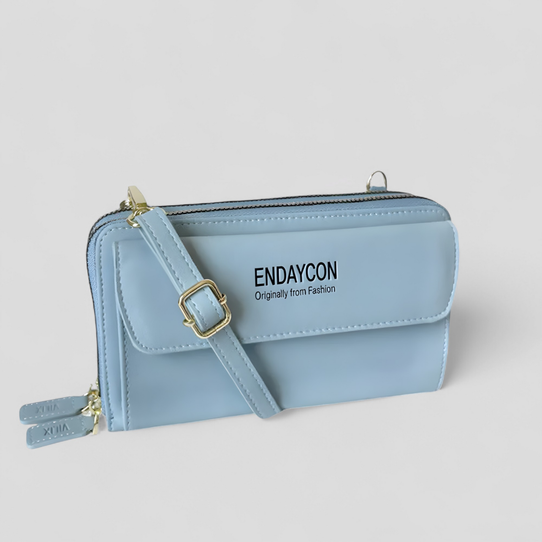 bags : EviBella | Compact Telefoontasje in Lichtblauw van Pantino