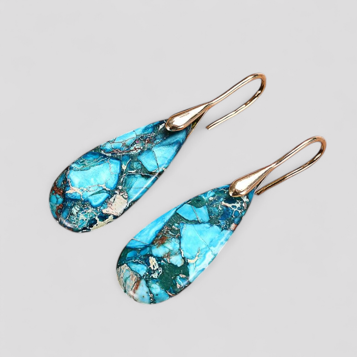 accessories : OceanEnergy Beschermings Traandruppelen Regaliet Oorbellen in Goud van Pantino