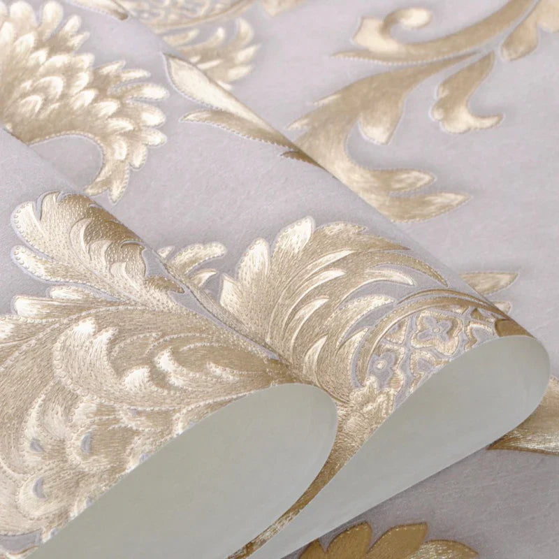 home & garden : Khaki Antiek Goud Damast Behang in van Pantino