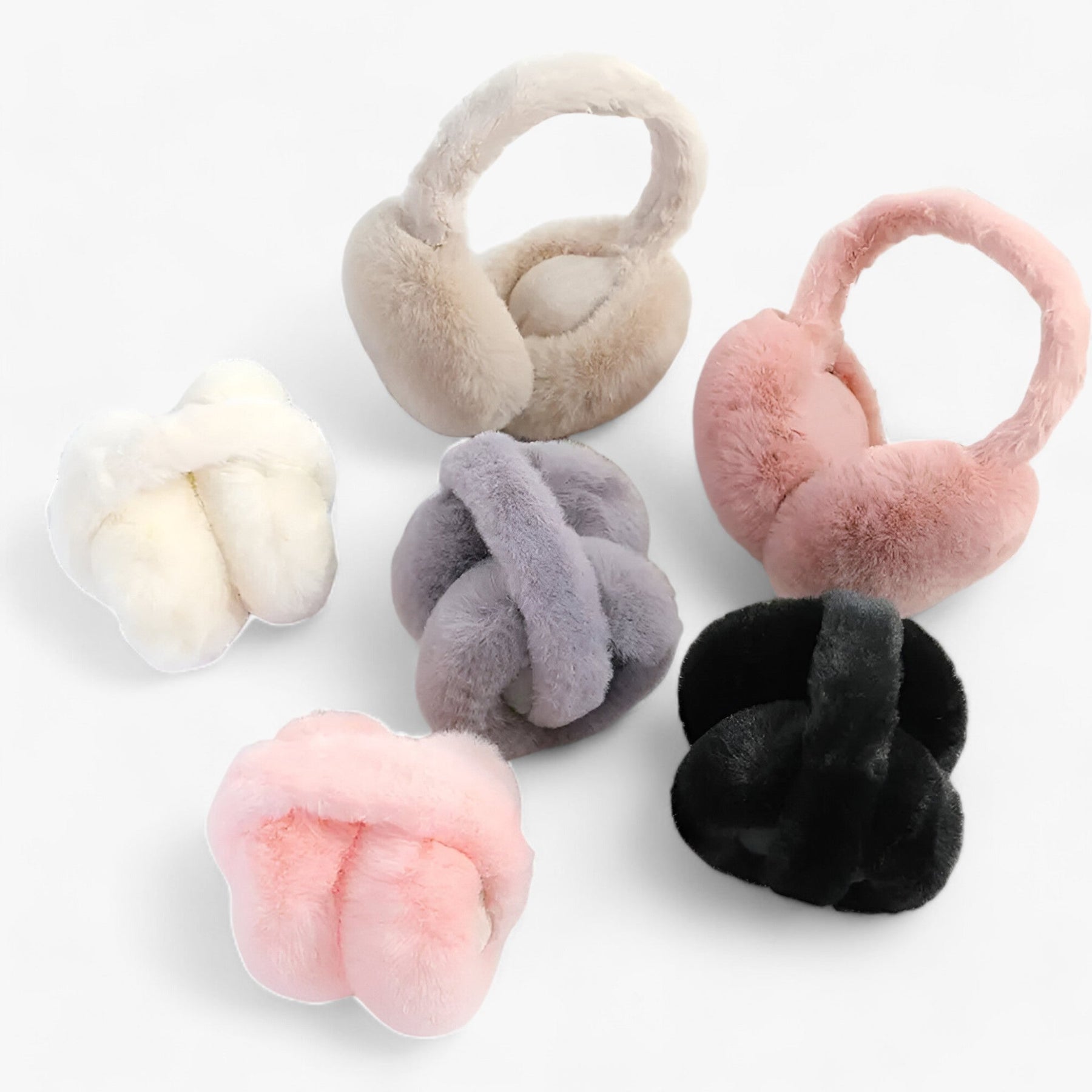 accessories : Mila | Zachte pluche oordopjes - Bescherming tegen de kou in van Pantino