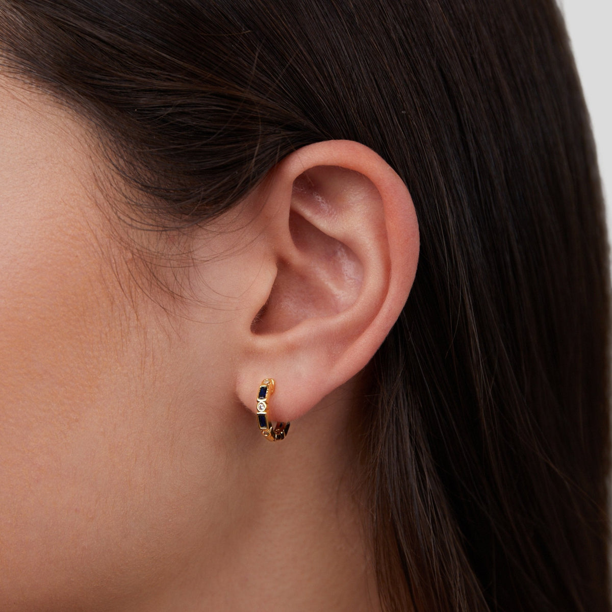 accessories : Royal Blue Crystal Oorbellen in van Pantino