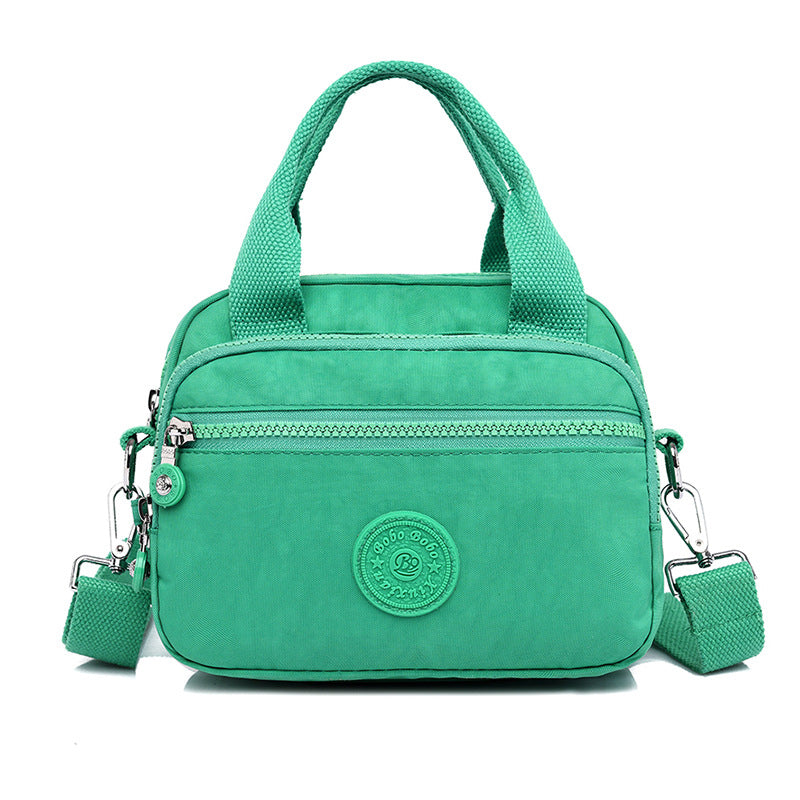 bags : DOUTZEN™ | Effen Kleur Casual Nylon Schoudertas Met Rits in Groen van Pantino
