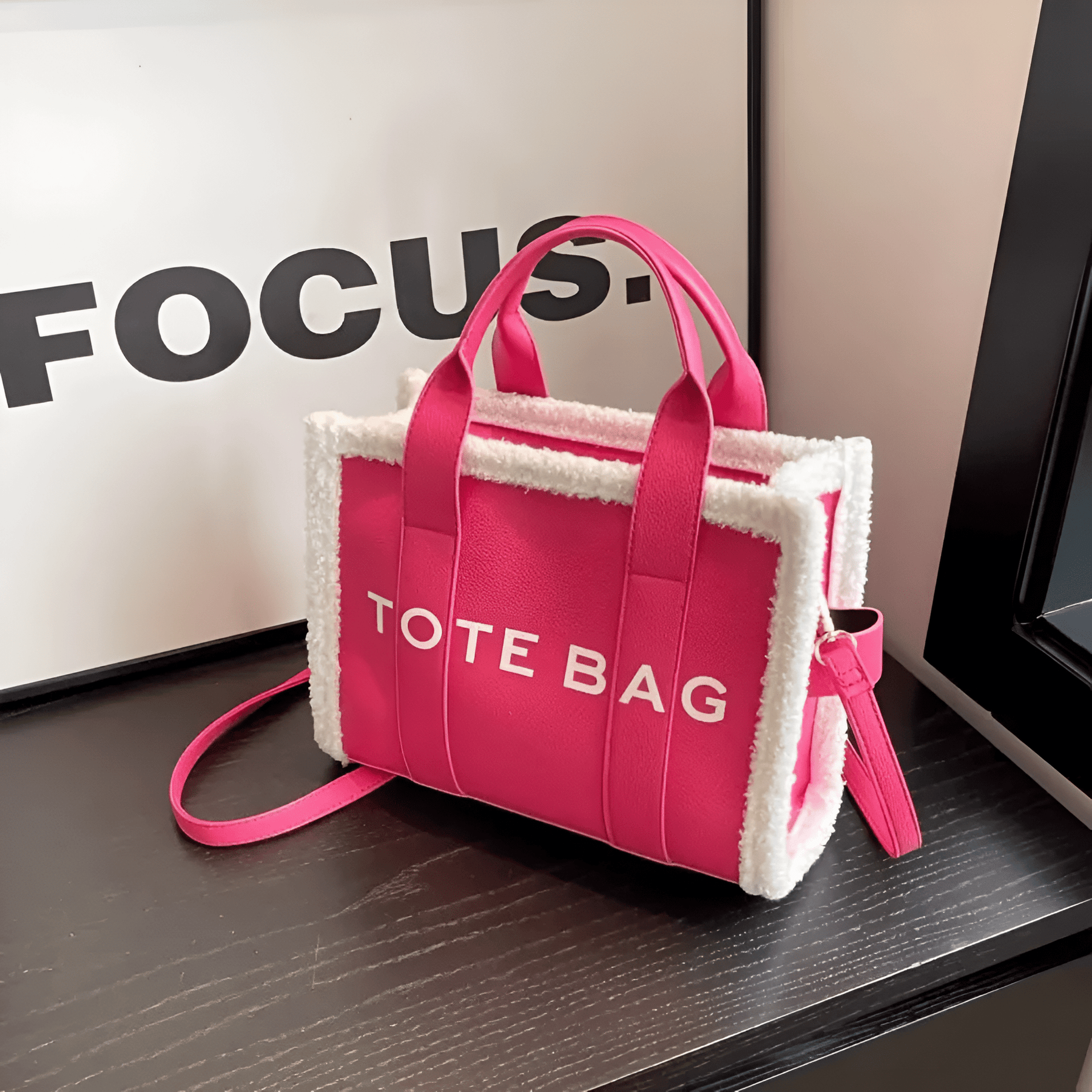 bags : Tote Bag™ - Pelz-Designer-Ledertasche in van Pantino