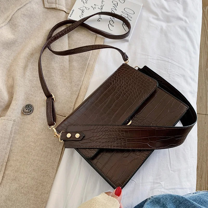 bags : Chic Lucia Schoudertas in van Pantinoshop