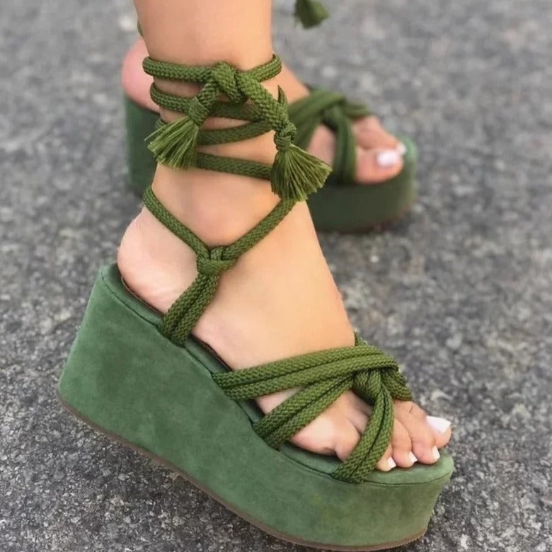 men's fashion : Maud - Vintage Retro Sandalen Dames in Groen van Pantino