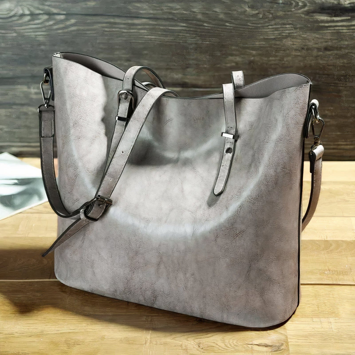 bags : Vintage Lederen Schoudertas - Nelly in Litchgrijs van Pantino