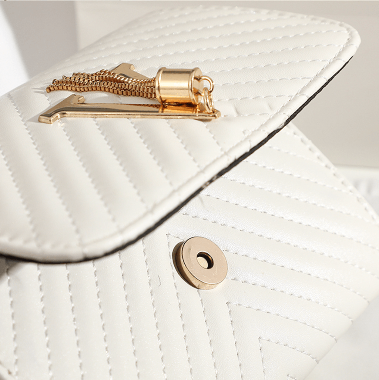 bags : Voulera™ - Leather shoulder bag for ladies in van Pantino