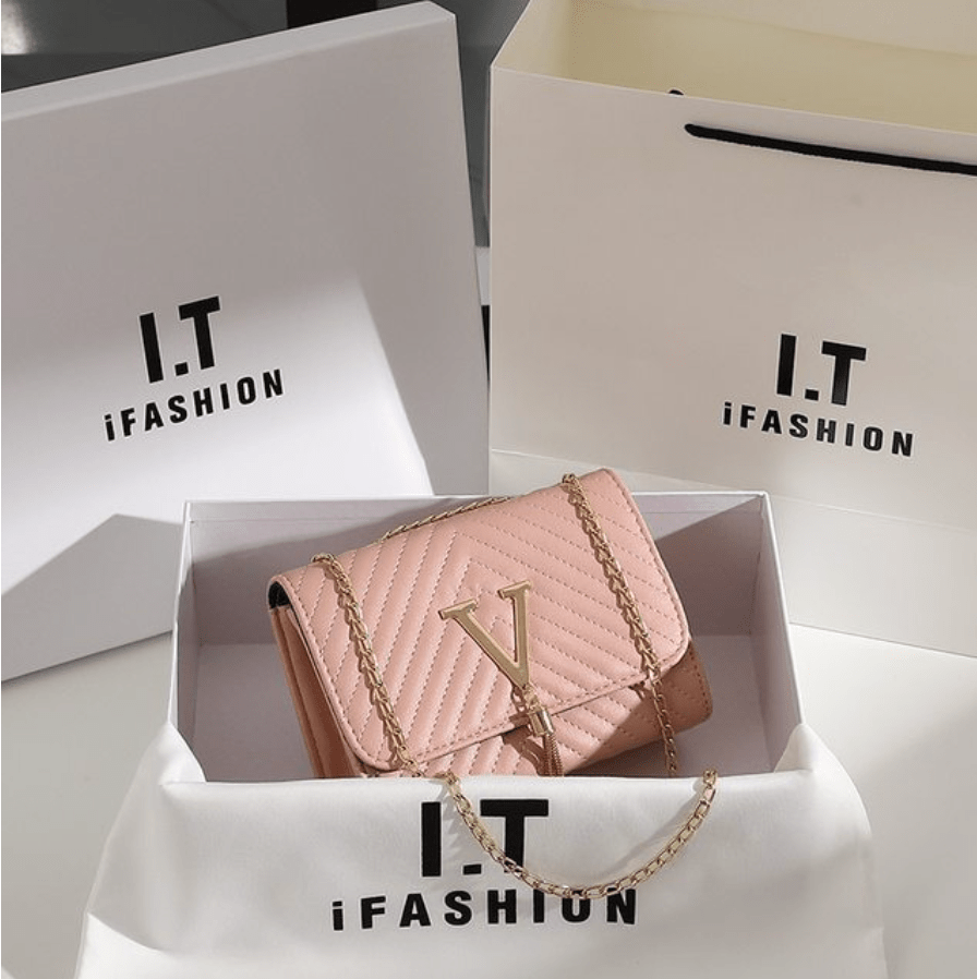 bags : Voulera™ - Leather shoulder bag for ladies in Pink van Pantino