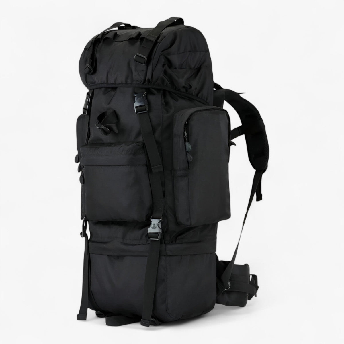 Duurzame en ruime rugzak voor buitenactiviteiten- €25 : Duurzame en ruime rugzak voor buitenactiviteiten in Zwart van Pantinoshop