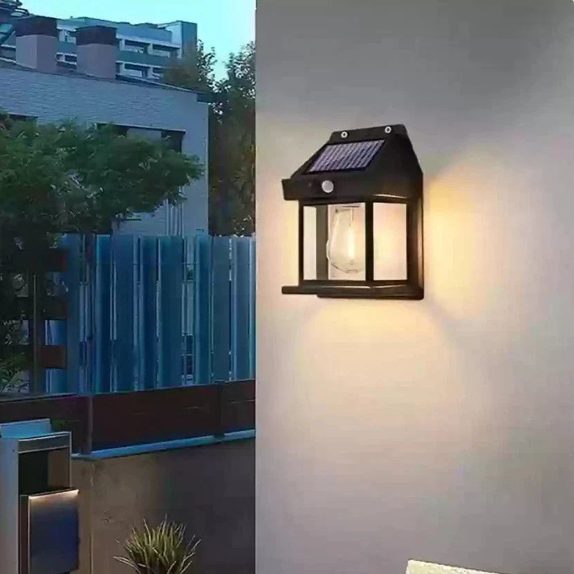 outdoor equipment : SolarLED - LED-lamp op zonne-energie | 1+1 GRATIS in van Pantino