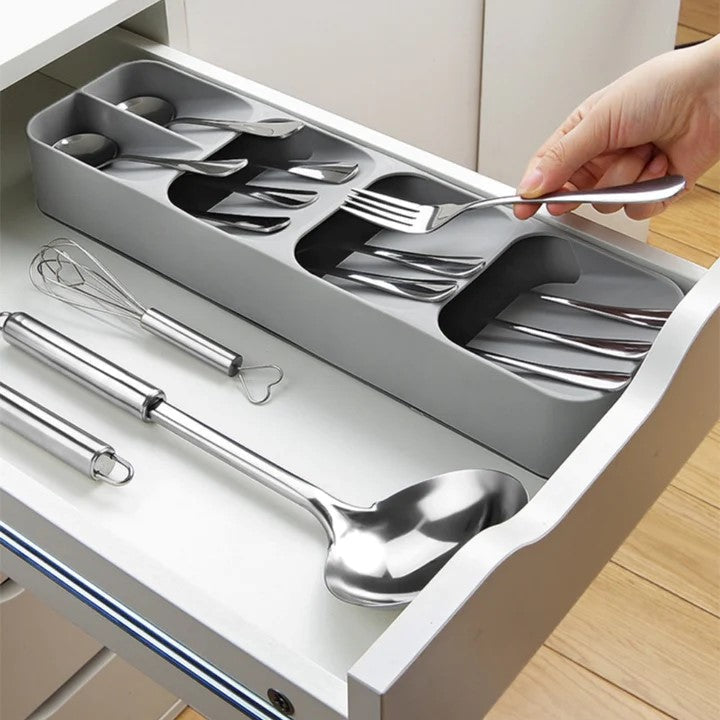home & garden : CutleryOrganizer™ | Compacte Keukenbestek Organiser in Grijs van Pantino
