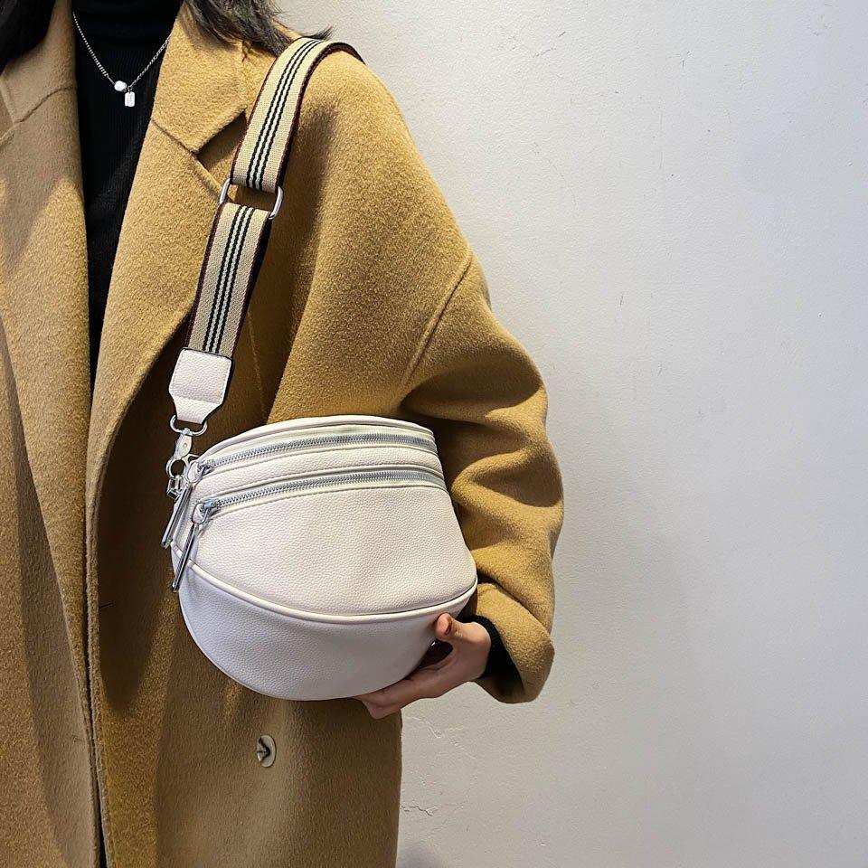 bags : BumBag™ - Modieuze schoudertas voor vrouwen in van Pantino