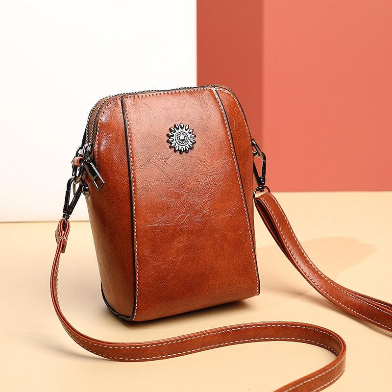 bags : LeatherBag™ - Tas voor mobiele telefoon in van Pantino