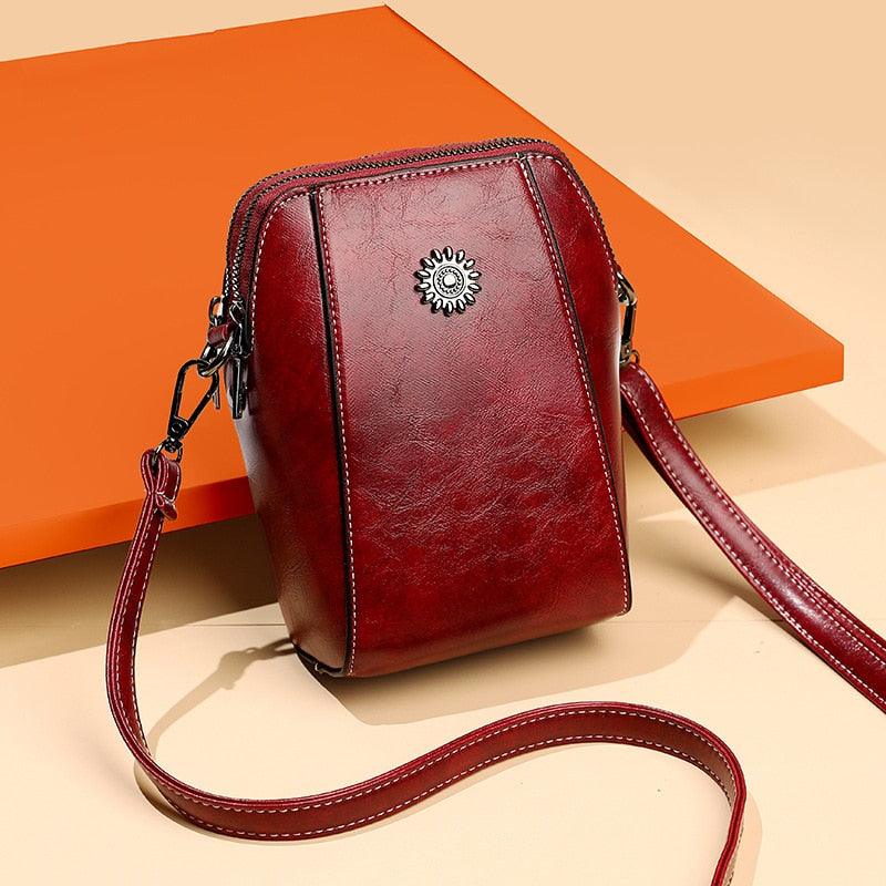 bags : LeatherBag™ - Tas voor mobiele telefoon in Rood van Pantino