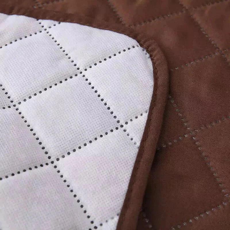 home & garden : Luxelounger™ - Universele fauteuil hoes in van Pantino