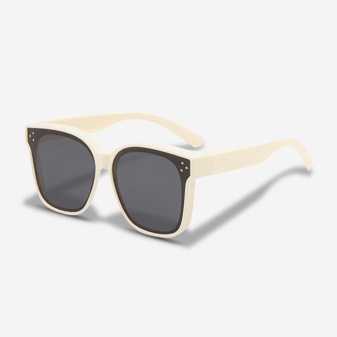 ClipShades | Stijlvolle Overzetzonnebrillen voor Brildragers - Klassiek Beige - ClipShades | Stijlvolle Overzetzonnebrillen voor Brildragers - €22 - Pantino