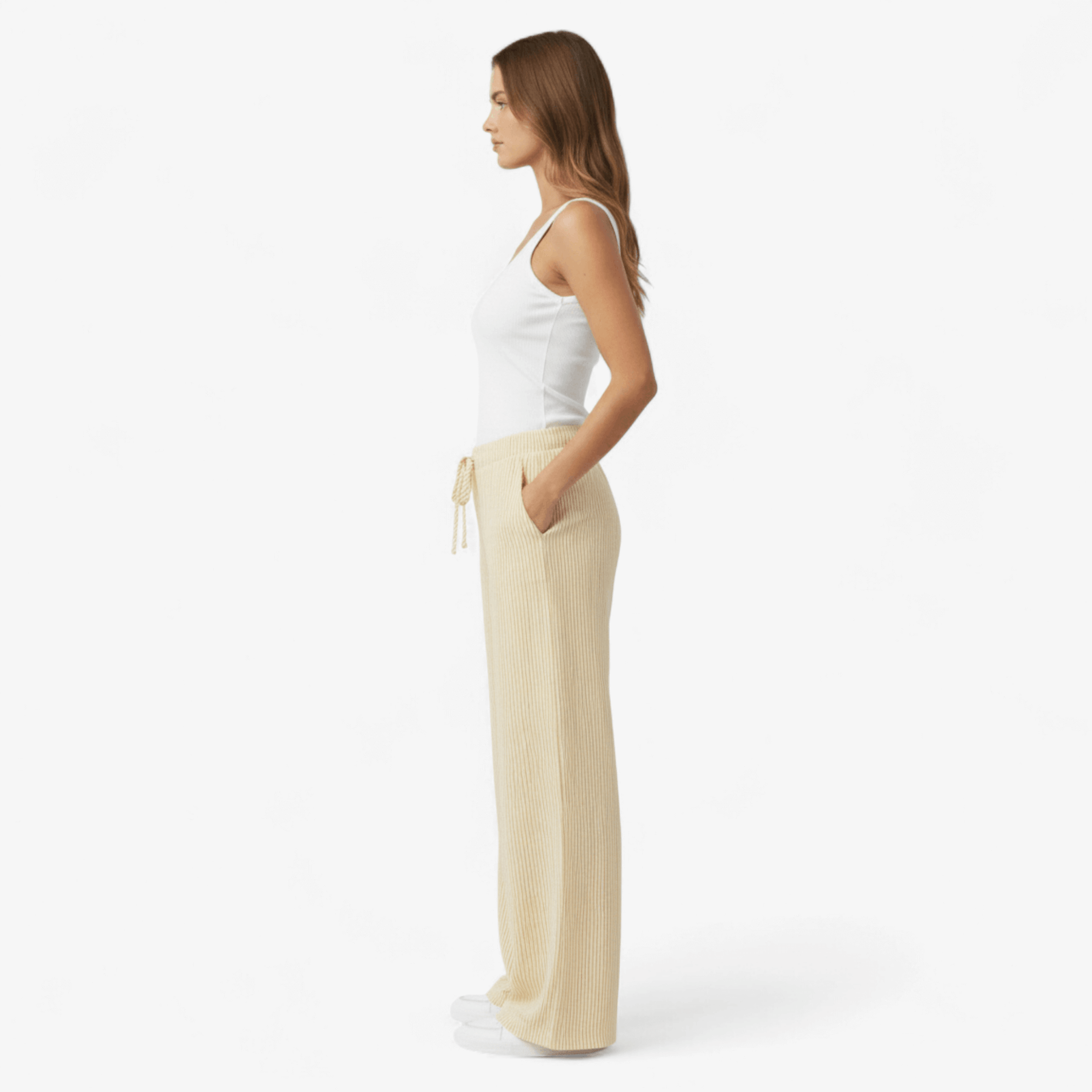 women pants : Sofia | Comfortabele Wijde Broek in Geel van Pantinoshop