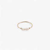 Ringen : Stijlvolle Mini Pearl Ring voor Dames in van Pantino