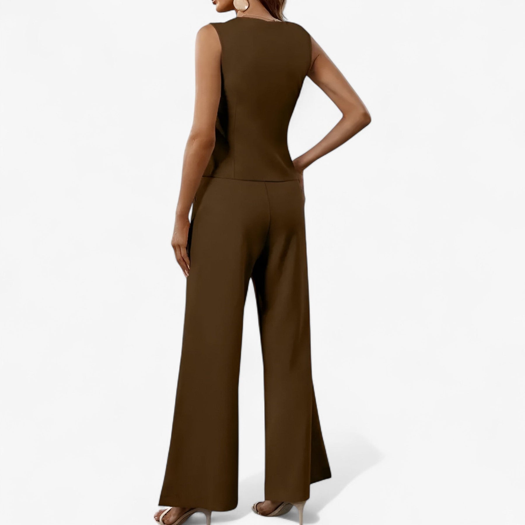 Women Outfit : Anika – Mouwloos pak voor moeiteloze elegantie in van Pantino