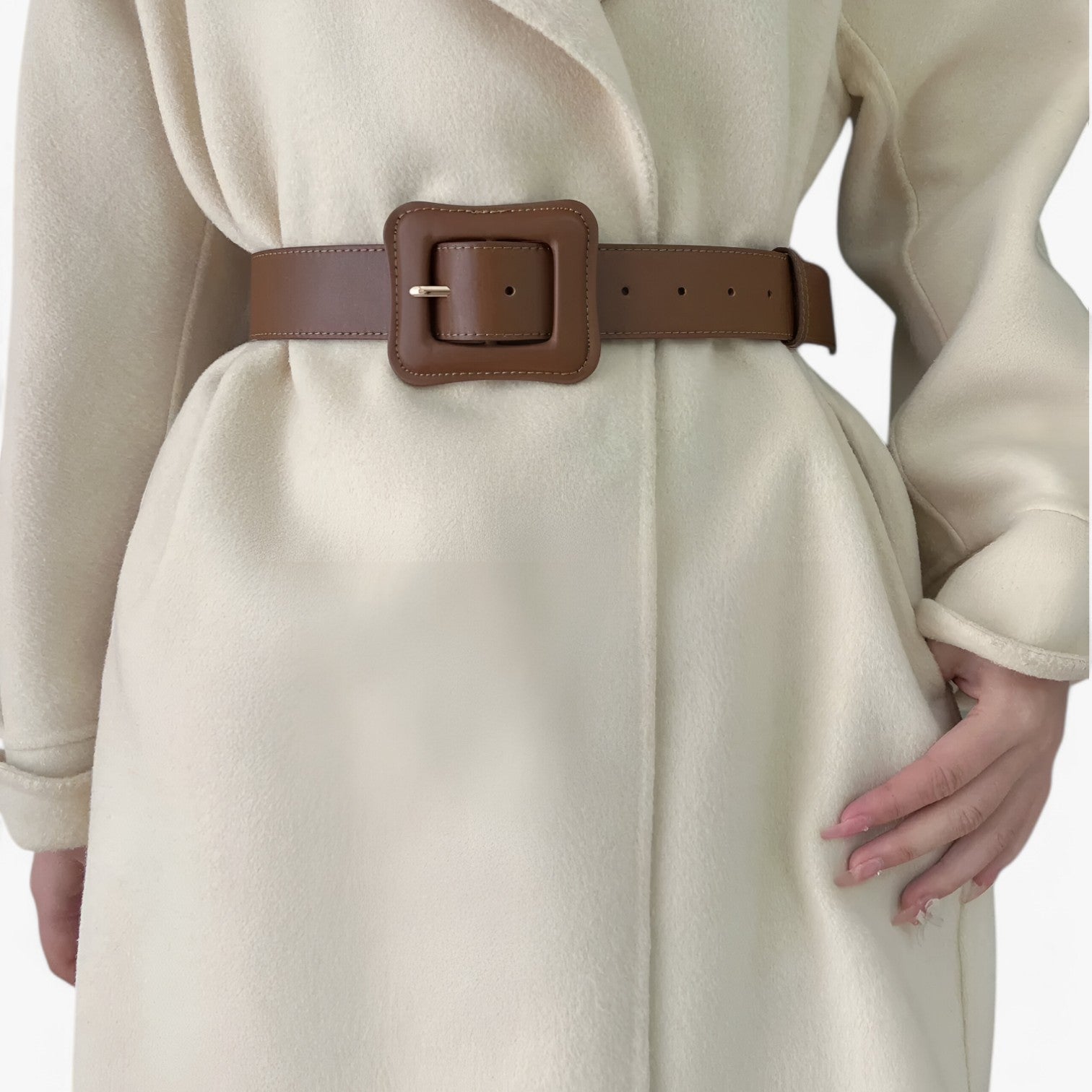 Belts : Arya | Brede leren riem – Tijdloze vintage charme in van Pantino