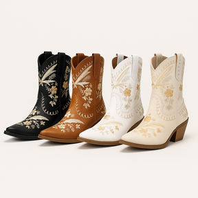 Sandals : Daisy | Ruskind westernlaarzen met brede hak in cowgirlstijl in van Pantinoshop